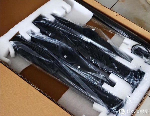 游戏工作娱乐必备的好物—安德斯特电竞桌电动升降桌上手体验休闲区蓝鸢梦想 - Www.slyday.coM 游戏工作娱乐必备的好物—安德斯特电竞桌电动升降桌上手体验休闲区蓝鸢梦想 - Www.slyday.coM