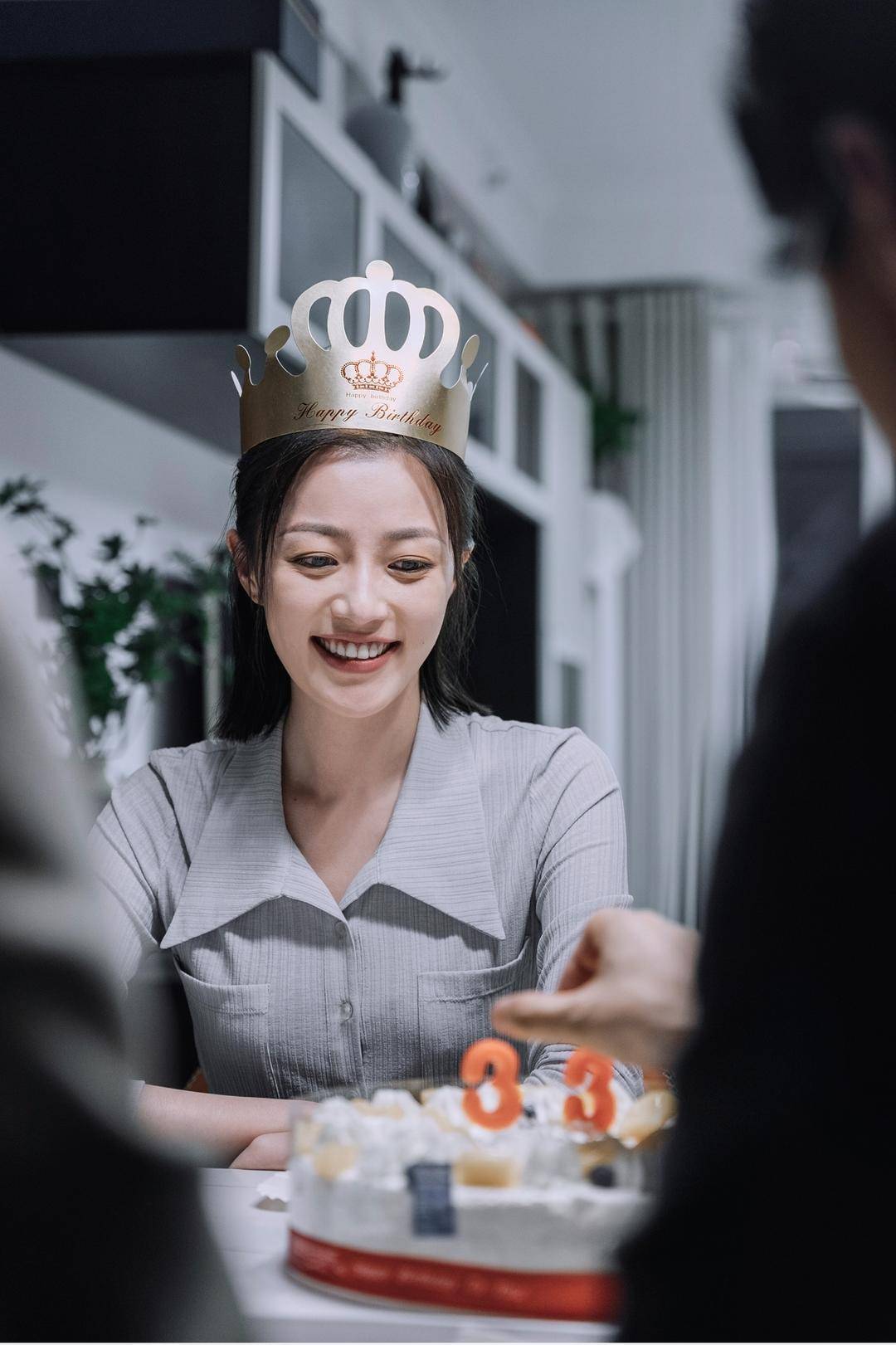 靳东新剧真实还原烟火气,《底线》挺“上头”休闲区蓝鸢梦想 - Www.slyday.coM 靳东新剧真实还原烟火气,《底线》挺“上头”休闲区蓝鸢梦想 - Www.slyday.coM