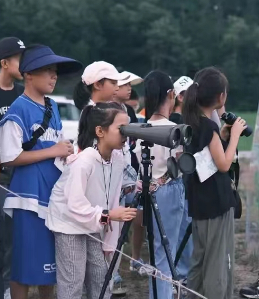 国庆最具性价比的亲子营来了!去隐世小山村,共赴一场稻田音乐会休闲区蓝鸢梦想 - Www.slyday.coM 国庆最具性价比的亲子营来了!去隐世小山村,共赴一场稻田音乐会休闲区蓝鸢梦想 - Www.slyday.coM