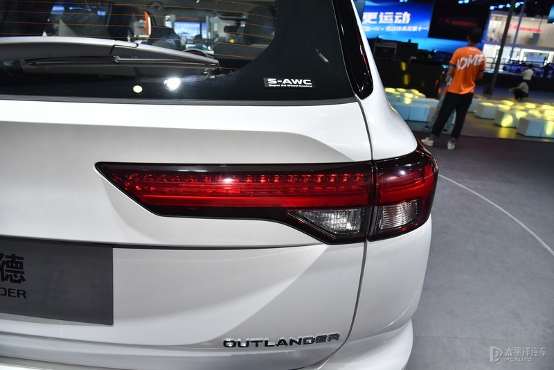 已开启盲订 全新三菱欧蓝德将于9月30日开启预售休闲区蓝鸢梦想 - Www.slyday.coM 已开启盲订 全新三菱欧蓝德将于9月30日开启预售休闲区蓝鸢梦想 - Www.slyday.coM