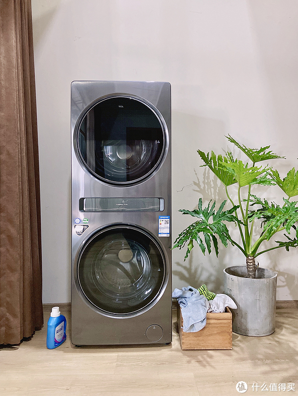 原来洗衣服一点也不麻烦,上班族表示被新出的TCL双子舱复式分区洗衣机Q10圈粉了!休闲区蓝鸢梦想 - Www.slyday.coM 原来洗衣服一点也不麻烦,上班族表示被新出的TCL双子舱复式分区洗衣机Q10圈粉了!休闲区蓝鸢梦想 - Www.slyday.coM