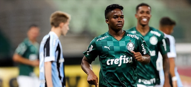 接班罗纳尔多!16岁天才迎皇萨哄抢,113场87球,六千万值得么?休闲区蓝鸢梦想 - Www.slyday.coM 接班罗纳尔多!16岁天才迎皇萨哄抢,113场87球,六千万值得么?休闲区蓝鸢梦想 - Www.slyday.coM