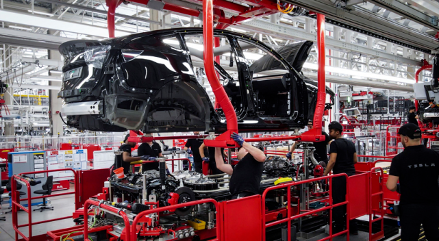 在特斯拉工厂打工,是怎样一种体验呢?休闲区蓝鸢梦想 - Www.slyday.coM 在特斯拉工厂打工,是怎样一种体验呢?休闲区蓝鸢梦想 - Www.slyday.coM