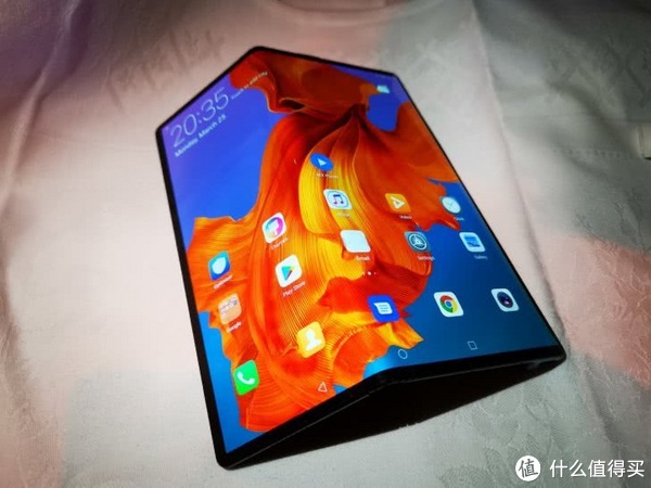 三星折叠屏欧洲销量翻倍,如果让你选择,你会使用折叠屏手机吗?休闲区蓝鸢梦想 - Www.slyday.coM 三星折叠屏欧洲销量翻倍,如果让你选择,你会使用折叠屏手机吗?休闲区蓝鸢梦想 - Www.slyday.coM