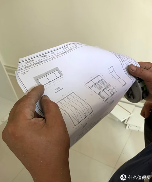 必须提前知道,“全屋定制柜子”的安装细节,真真的是经验和教训休闲区蓝鸢梦想 - Www.slyday.coM 必须提前知道,“全屋定制柜子”的安装细节,真真的是经验和教训休闲区蓝鸢梦想 - Www.slyday.coM