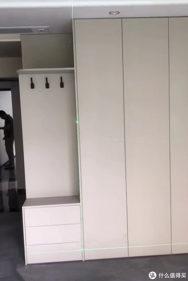 必须提前知道,“全屋定制柜子”的安装细节,真真的是经验和教训休闲区蓝鸢梦想 - Www.slyday.coM 必须提前知道,“全屋定制柜子”的安装细节,真真的是经验和教训休闲区蓝鸢梦想 - Www.slyday.coM