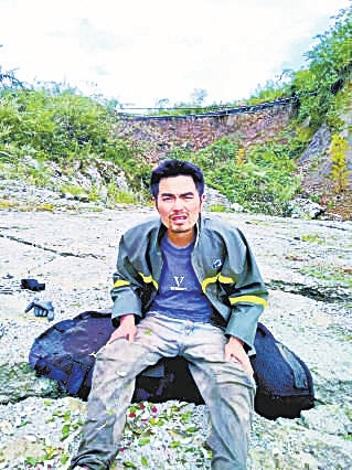 失联17天的甘宇获救休闲区蓝鸢梦想 - Www.slyday.coM 失联17天的甘宇获救休闲区蓝鸢梦想 - Www.slyday.coM