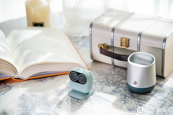 超高的颜值,便利的方式。一种设备,两种体验,小默魔法相机休闲区蓝鸢梦想 - Www.slyday.coM 超高的颜值,便利的方式。一种设备,两种体验,小默魔法相机休闲区蓝鸢梦想 - Www.slyday.coM