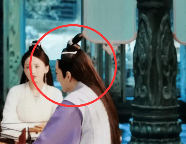 杨幂悬浮、张翰脑袋缺一角,影视剧10大“抠图”事故,给我看笑了休闲区蓝鸢梦想 - Www.slyday.coM 杨幂悬浮、张翰脑袋缺一角,影视剧10大“抠图”事故,给我看笑了休闲区蓝鸢梦想 - Www.slyday.coM