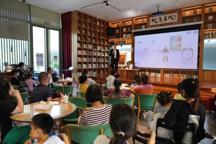 家庭、学校、社区高质量联动,孩子的“视界”更敞亮了休闲区蓝鸢梦想 - Www.slyday.coM 家庭、学校、社区高质量联动,孩子的“视界”更敞亮了休闲区蓝鸢梦想 - Www.slyday.coM