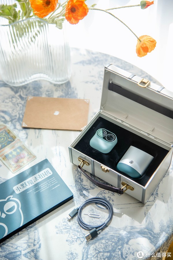 超高的颜值,便利的方式。一种设备,两种体验,小默魔法相机休闲区蓝鸢梦想 - Www.slyday.coM 超高的颜值,便利的方式。一种设备,两种体验,小默魔法相机休闲区蓝鸢梦想 - Www.slyday.coM