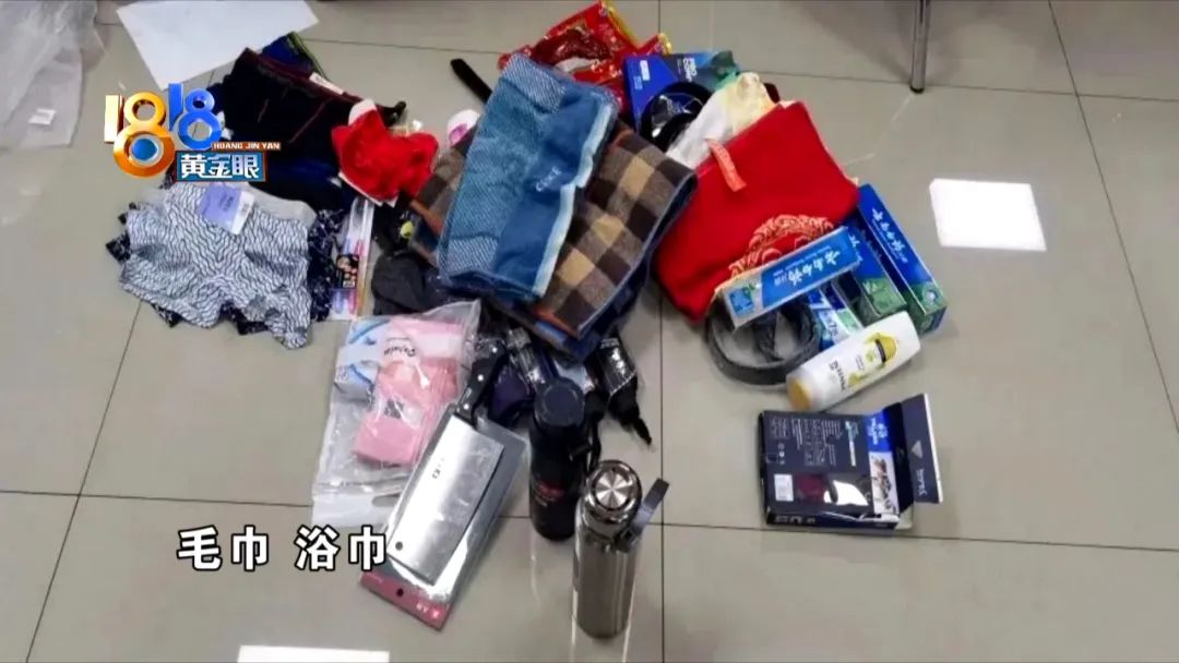 “超人”进了超市后 做的却不是拯救世界的事休闲区蓝鸢梦想 - Www.slyday.coM “超人”进了超市后 做的却不是拯救世界的事休闲区蓝鸢梦想 - Www.slyday.coM