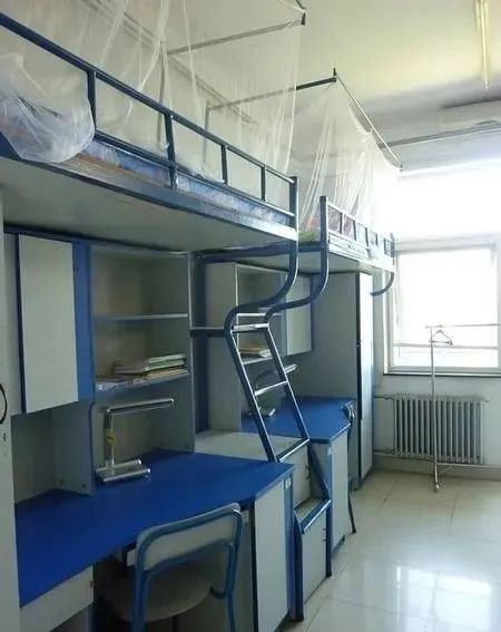 在北京读书上学是一种什么体验?真的太太太太太太...快乐了休闲区蓝鸢梦想 - Www.slyday.coM 在北京读书上学是一种什么体验?真的太太太太太太...快乐了休闲区蓝鸢梦想 - Www.slyday.coM