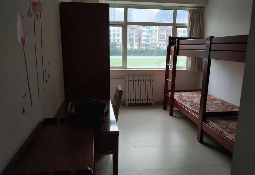 在北京读书上学是一种什么体验?真的太太太太太太...快乐了休闲区蓝鸢梦想 - Www.slyday.coM 在北京读书上学是一种什么体验?真的太太太太太太...快乐了休闲区蓝鸢梦想 - Www.slyday.coM