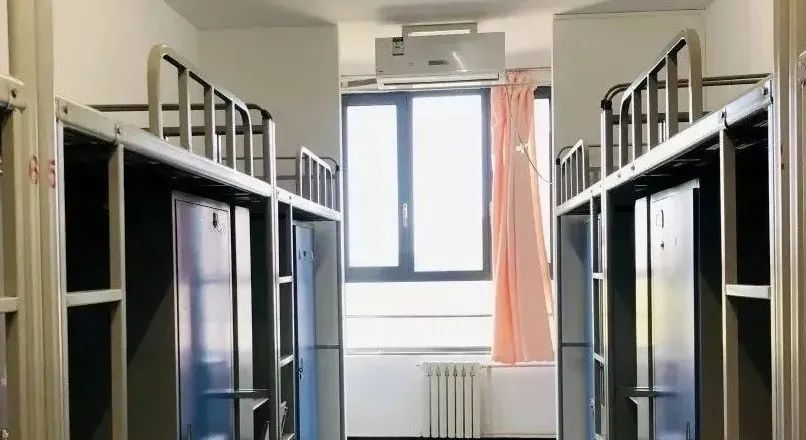 在北京读书上学是一种什么体验?真的太太太太太太...快乐了休闲区蓝鸢梦想 - Www.slyday.coM 在北京读书上学是一种什么体验?真的太太太太太太...快乐了休闲区蓝鸢梦想 - Www.slyday.coM