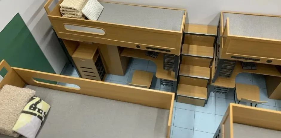 在北京读书上学是一种什么体验?真的太太太太太太...快乐了休闲区蓝鸢梦想 - Www.slyday.coM 在北京读书上学是一种什么体验?真的太太太太太太...快乐了休闲区蓝鸢梦想 - Www.slyday.coM