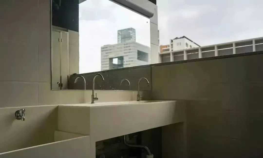 在广东读书上学是一种什么体验?真的太太太太太太...好吃了休闲区蓝鸢梦想 - Www.slyday.coM 在广东读书上学是一种什么体验?真的太太太太太太...好吃了休闲区蓝鸢梦想 - Www.slyday.coM