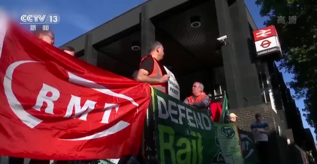 英国人的关注焦点来到了她身上!特拉斯:做好了“不受欢迎”的准备休闲区蓝鸢梦想 - Www.slyday.coM 英国人的关注焦点来到了她身上!特拉斯:做好了“不受欢迎”的准备休闲区蓝鸢梦想 - Www.slyday.coM