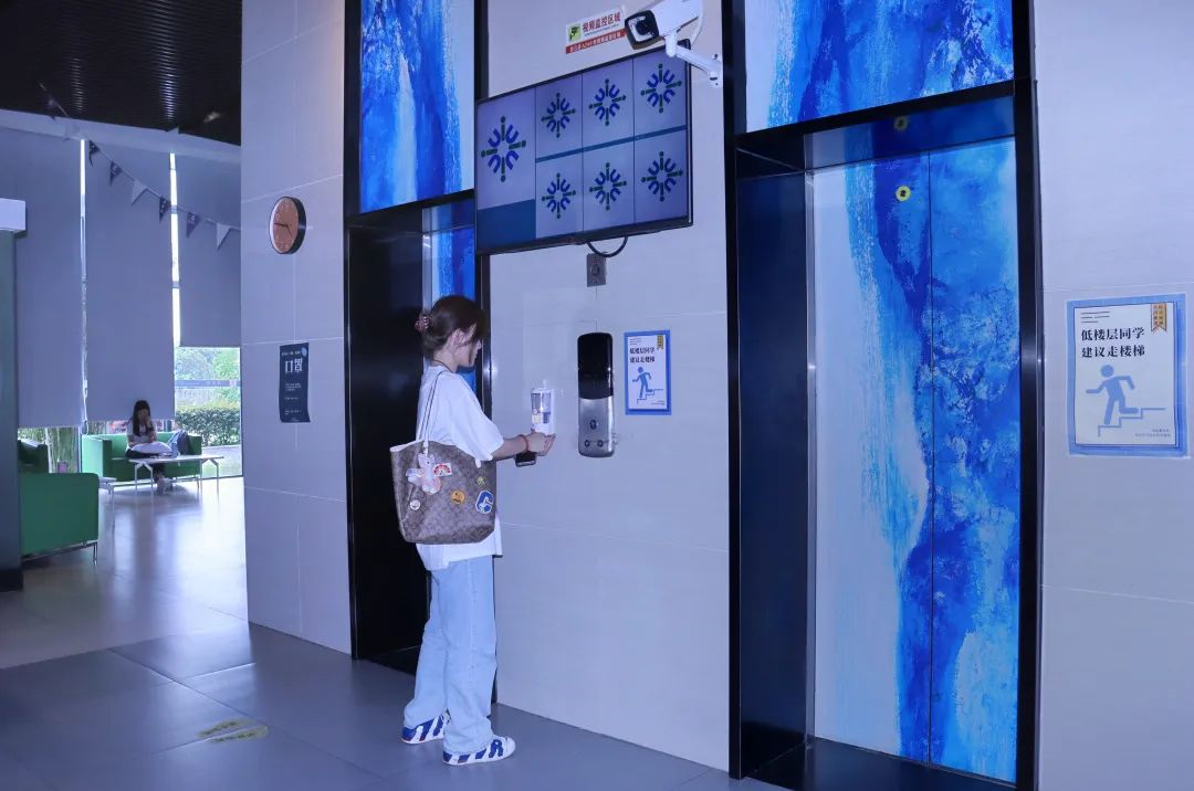 在广东读书上学是一种什么体验?真的太太太太太太...好吃了休闲区蓝鸢梦想 - Www.slyday.coM 在广东读书上学是一种什么体验?真的太太太太太太...好吃了休闲区蓝鸢梦想 - Www.slyday.coM