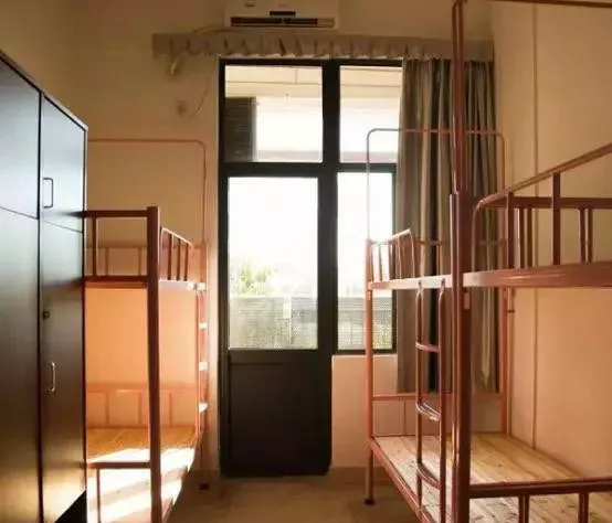 在广东读书上学是一种什么体验?真的太太太太太太...好吃了休闲区蓝鸢梦想 - Www.slyday.coM 在广东读书上学是一种什么体验?真的太太太太太太...好吃了休闲区蓝鸢梦想 - Www.slyday.coM