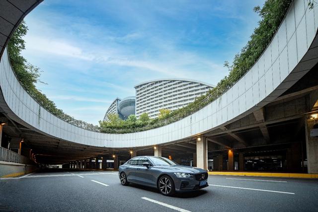 感受大武汉的另一面,沃尔沃S60 B5试驾体验休闲区蓝鸢梦想 - Www.slyday.coM 感受大武汉的另一面,沃尔沃S60 B5试驾体验休闲区蓝鸢梦想 - Www.slyday.coM