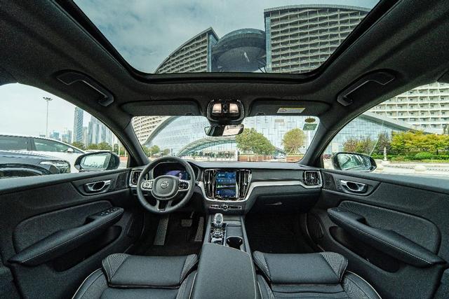 感受大武汉的另一面,沃尔沃S60 B5试驾体验休闲区蓝鸢梦想 - Www.slyday.coM 感受大武汉的另一面,沃尔沃S60 B5试驾体验休闲区蓝鸢梦想 - Www.slyday.coM