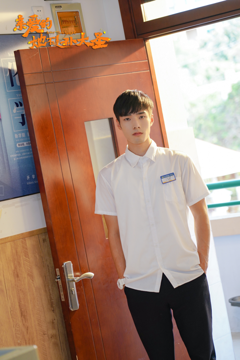 网剧《亲爱的她不是孙大圣》定档 于扬梓张啸昂竹马变冤家演绎小镇青春休闲区蓝鸢梦想 - Www.slyday.coM 网剧《亲爱的她不是孙大圣》定档 于扬梓张啸昂竹马变冤家演绎小镇青春休闲区蓝鸢梦想 - Www.slyday.coM