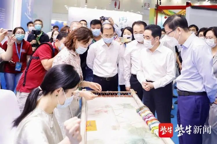 会“跳舞”的非遗剪纸,您见过吗?休闲区蓝鸢梦想 - Www.slyday.coM 会“跳舞”的非遗剪纸,您见过吗?休闲区蓝鸢梦想 - Www.slyday.coM