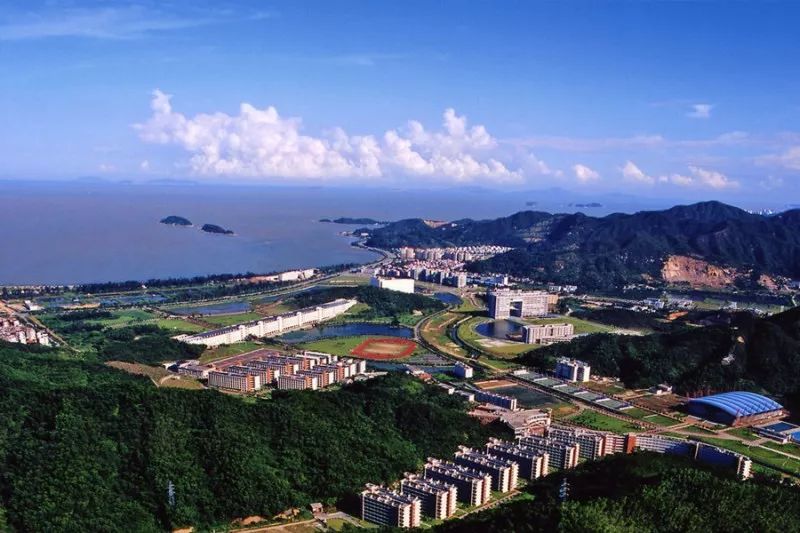 在广东读书上学是一种什么体验?真的太太太太太太...好吃了休闲区蓝鸢梦想 - Www.slyday.coM 在广东读书上学是一种什么体验?真的太太太太太太...好吃了休闲区蓝鸢梦想 - Www.slyday.coM