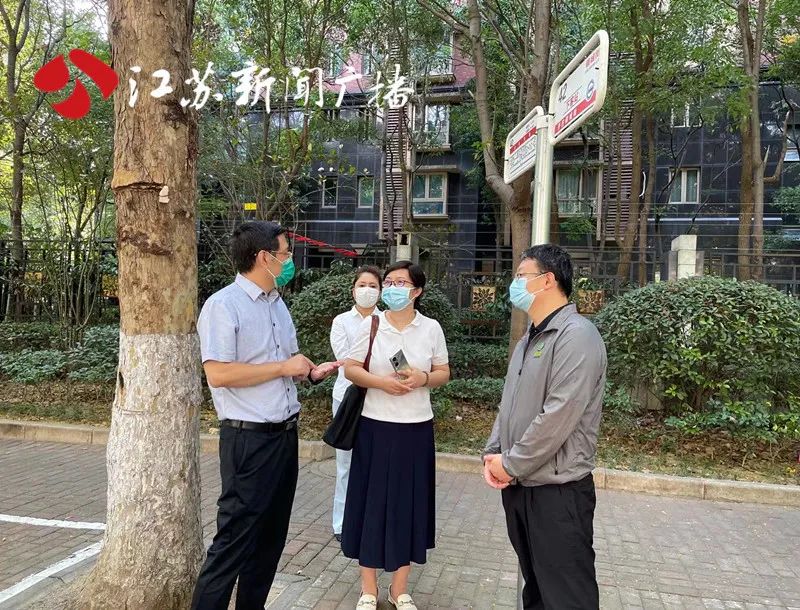 公交首末站被投诉扰民 便利与宁静如何兼顾?休闲区蓝鸢梦想 - Www.slyday.coM 公交首末站被投诉扰民 便利与宁静如何兼顾?休闲区蓝鸢梦想 - Www.slyday.coM