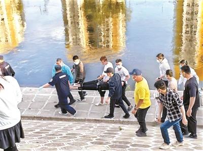 见义勇为的90后小伙儿钟文杰:两度下水救人 做好事不留名休闲区蓝鸢梦想 - Www.slyday.coM 见义勇为的90后小伙儿钟文杰:两度下水救人 做好事不留名休闲区蓝鸢梦想 - Www.slyday.coM