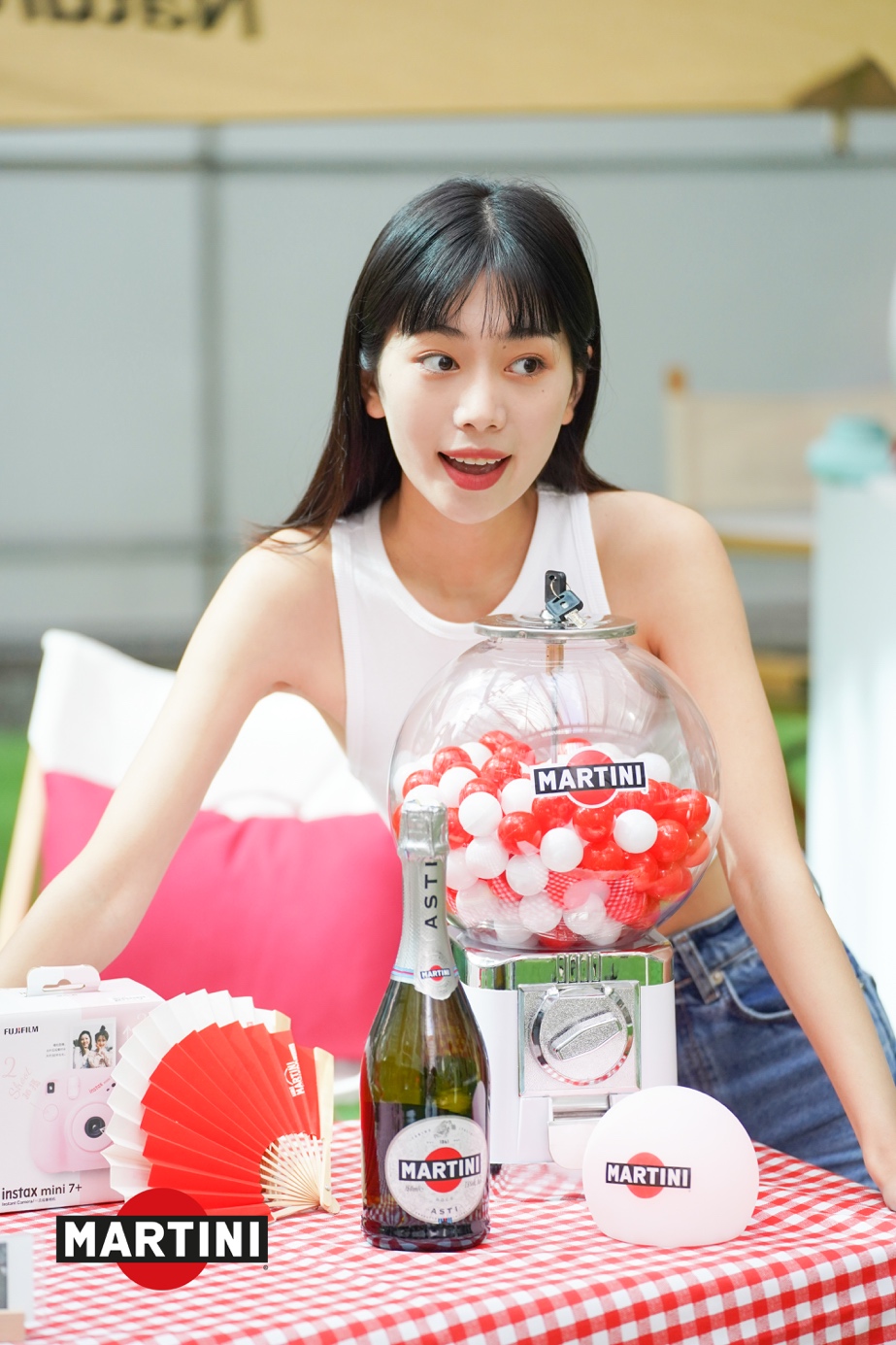 气氛至上,心动满分,和MARTINI马天尼一起相聚“「尼」的气氛露营”休闲区蓝鸢梦想 - Www.slyday.coM 气氛至上,心动满分,和MARTINI马天尼一起相聚“「尼」的气氛露营”休闲区蓝鸢梦想 - Www.slyday.coM