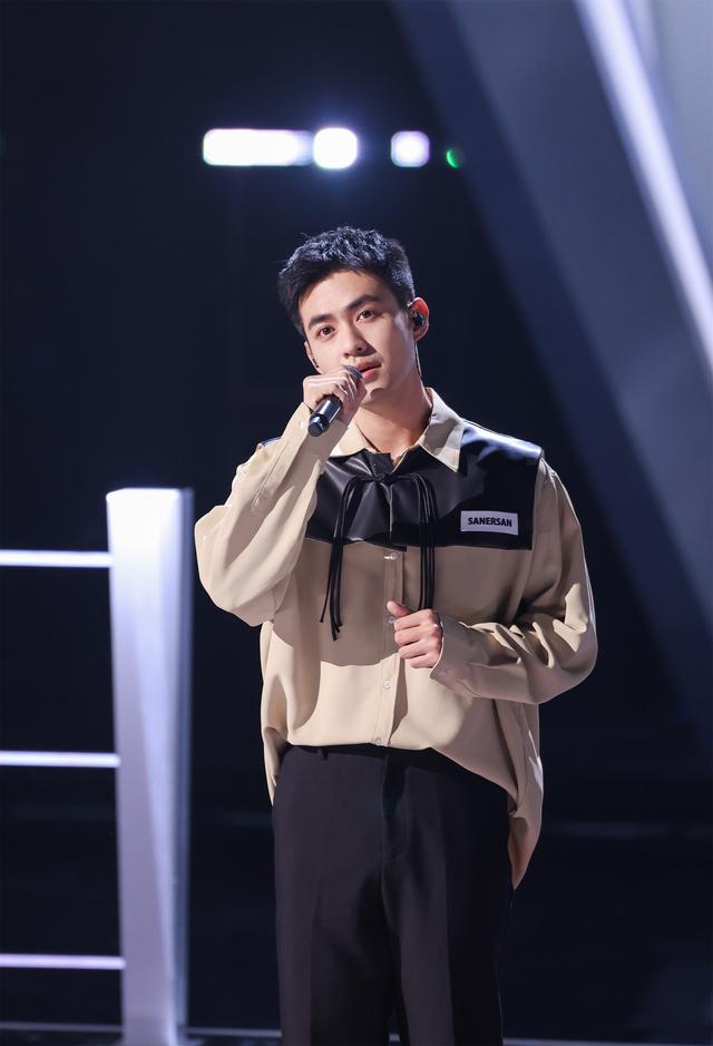 《2022中国好声音》导师战队PK收官!李克勤不计前嫌,帮李荣浩战队取胜休闲区蓝鸢梦想 - Www.slyday.coM 《2022中国好声音》导师战队PK收官!李克勤不计前嫌,帮李荣浩战队取胜休闲区蓝鸢梦想 - Www.slyday.coM