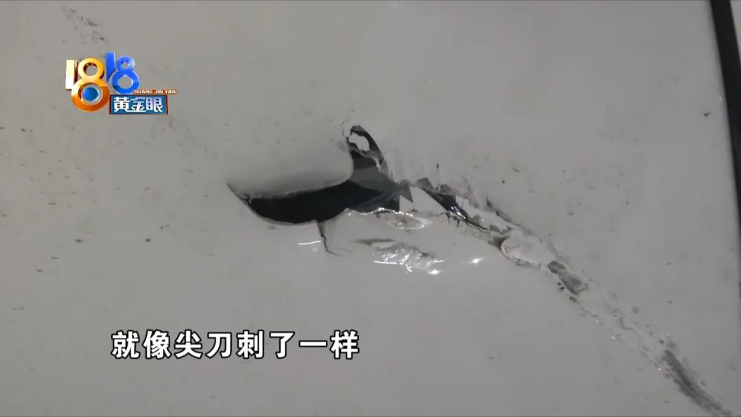 小伙地下车库练摩托车 撞了400多万的宾利休闲区蓝鸢梦想 - Www.slyday.coM 小伙地下车库练摩托车 撞了400多万的宾利休闲区蓝鸢梦想 - Www.slyday.coM