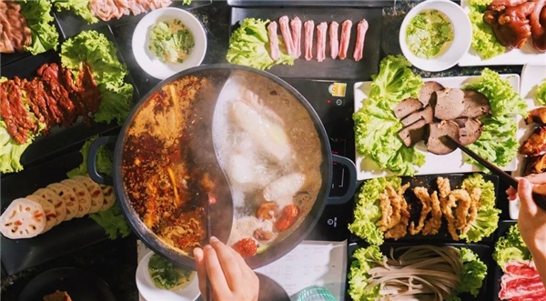 成都哪里可以供卵（有“餐”必有“饮”，看王老吉做了什么）