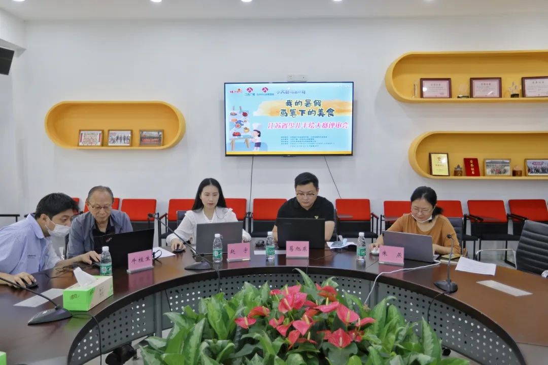 究竟有多好吃?看小朋友的!休闲区蓝鸢梦想 - Www.slyday.coM 究竟有多好吃?看小朋友的!休闲区蓝鸢梦想 - Www.slyday.coM