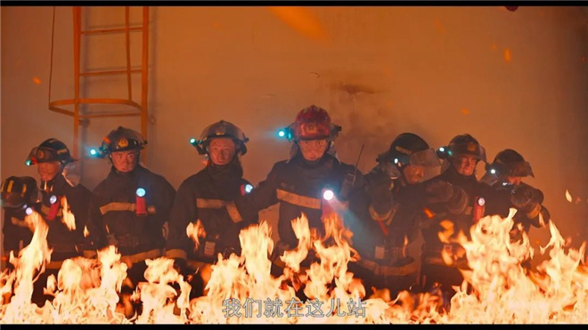 点赞银幕内外的平民英雄!他们才是真正的孤勇者休闲区蓝鸢梦想 - Www.slyday.coM 点赞银幕内外的平民英雄!他们才是真正的孤勇者休闲区蓝鸢梦想 - Www.slyday.coM