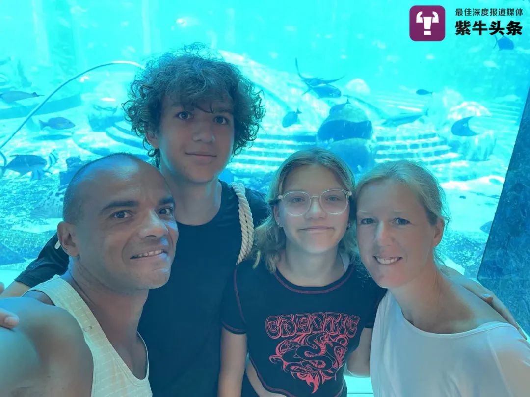 这家开了24年的面包店引网友一波“回忆杀”,店主夫妻从“老外”成老南京休闲区蓝鸢梦想 - Www.slyday.coM 这家开了24年的面包店引网友一波“回忆杀”,店主夫妻从“老外”成老南京休闲区蓝鸢梦想 - Www.slyday.coM