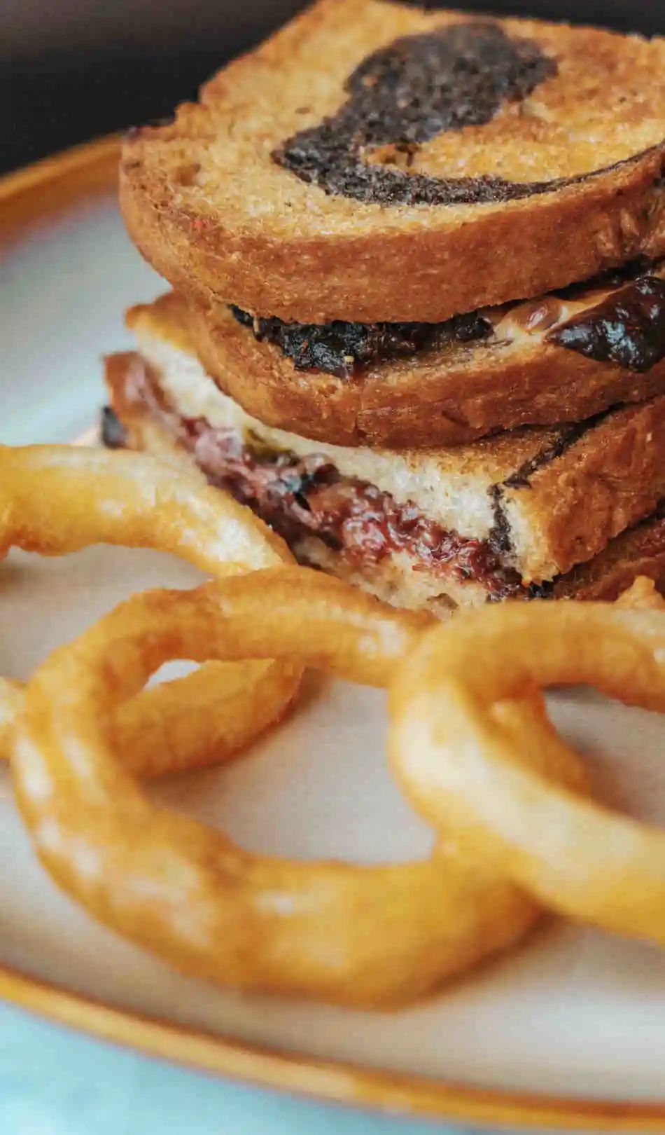 为什么这家帝都爆火餐吧的秋日大餐能让人如此上头?|TO探店休闲区蓝鸢梦想 - Www.slyday.coM 为什么这家帝都爆火餐吧的秋日大餐能让人如此上头?|TO探店休闲区蓝鸢梦想 - Www.slyday.coM