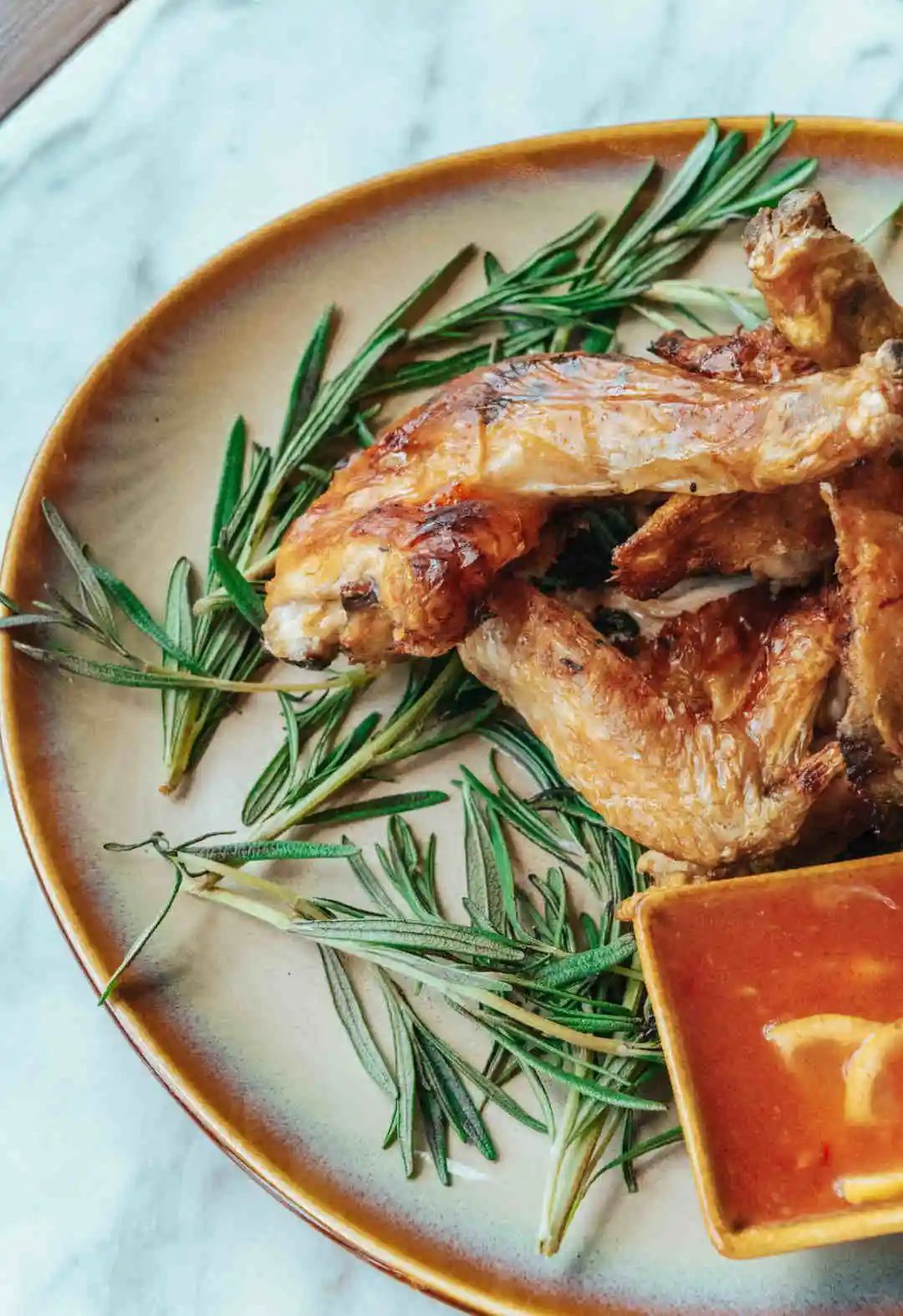 为什么这家帝都爆火餐吧的秋日大餐能让人如此上头?|TO探店休闲区蓝鸢梦想 - Www.slyday.coM 为什么这家帝都爆火餐吧的秋日大餐能让人如此上头?|TO探店休闲区蓝鸢梦想 - Www.slyday.coM