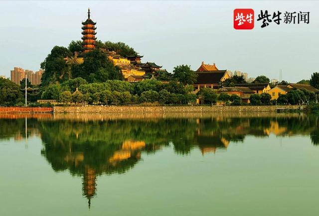 镇江备下丰盛“大餐”!好戏连台把节日氛围感拉满休闲区蓝鸢梦想 - Www.slyday.coM 镇江备下丰盛“大餐”!好戏连台把节日氛围感拉满休闲区蓝鸢梦想 - Www.slyday.coM