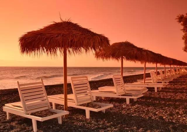 【地理素养】沙漠和海滩都是沙子,但却有不同的韵味,世界上最美的12种颜色的沙滩,你爱哪一种?附我国和印度沙漠治理的对比休闲区蓝鸢梦想 - Www.slyday.coM 【地理素养】沙漠和海滩都是沙子,但却有不同的韵味,世界上最美的12种颜色的沙滩,你爱哪一种?附我国和印度沙漠治理的对比休闲区蓝鸢梦想 - Www.slyday.coM