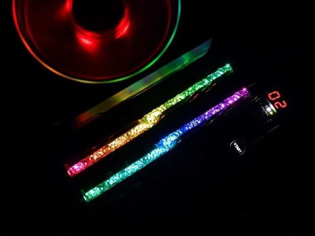 DIY从入门到放弃:固态能取代内存吗?休闲区蓝鸢梦想 - Www.slyday.coM DIY从入门到放弃:固态能取代内存吗?休闲区蓝鸢梦想 - Www.slyday.coM