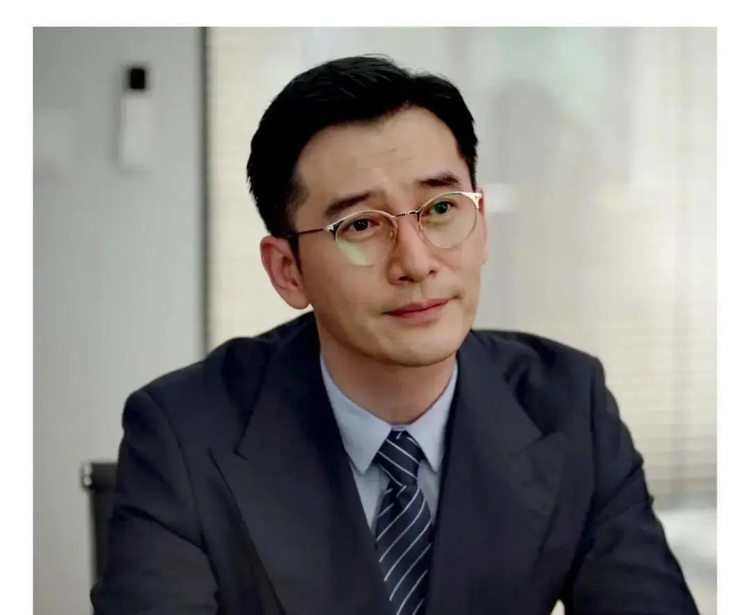 这样的优秀中年男演员可以来一打!《底线》的宝藏律师太圈粉休闲区蓝鸢梦想 - Www.slyday.coM 这样的优秀中年男演员可以来一打!《底线》的宝藏律师太圈粉休闲区蓝鸢梦想 - Www.slyday.coM