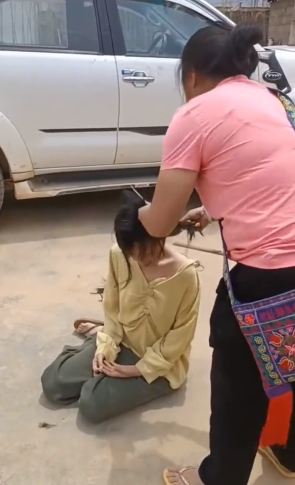 “不就是吃了你的宠物,至于哭成这样吗?”休闲区蓝鸢梦想 - Www.slyday.coM “不就是吃了你的宠物,至于哭成这样吗?”休闲区蓝鸢梦想 - Www.slyday.coM