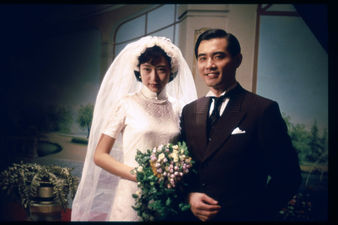 张爱玲:我们经过了许多变故,还没有对人类失去信心休闲区蓝鸢梦想 - Www.slyday.coM 张爱玲:我们经过了许多变故,还没有对人类失去信心休闲区蓝鸢梦想 - Www.slyday.coM