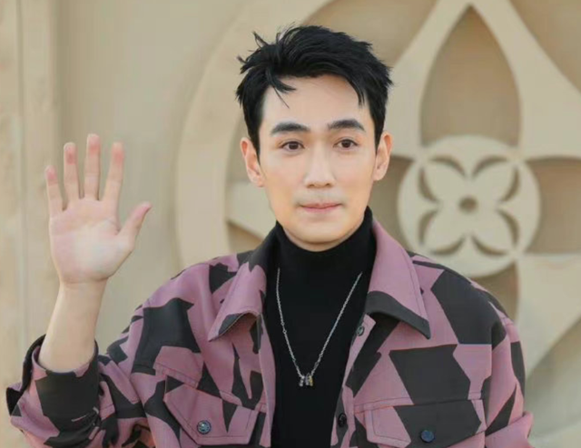 国庆档票房变化:业内预测《万里归途》破20亿,张译有望反超马丽休闲区蓝鸢梦想 - Www.slyday.coM 国庆档票房变化:业内预测《万里归途》破20亿,张译有望反超马丽休闲区蓝鸢梦想 - Www.slyday.coM