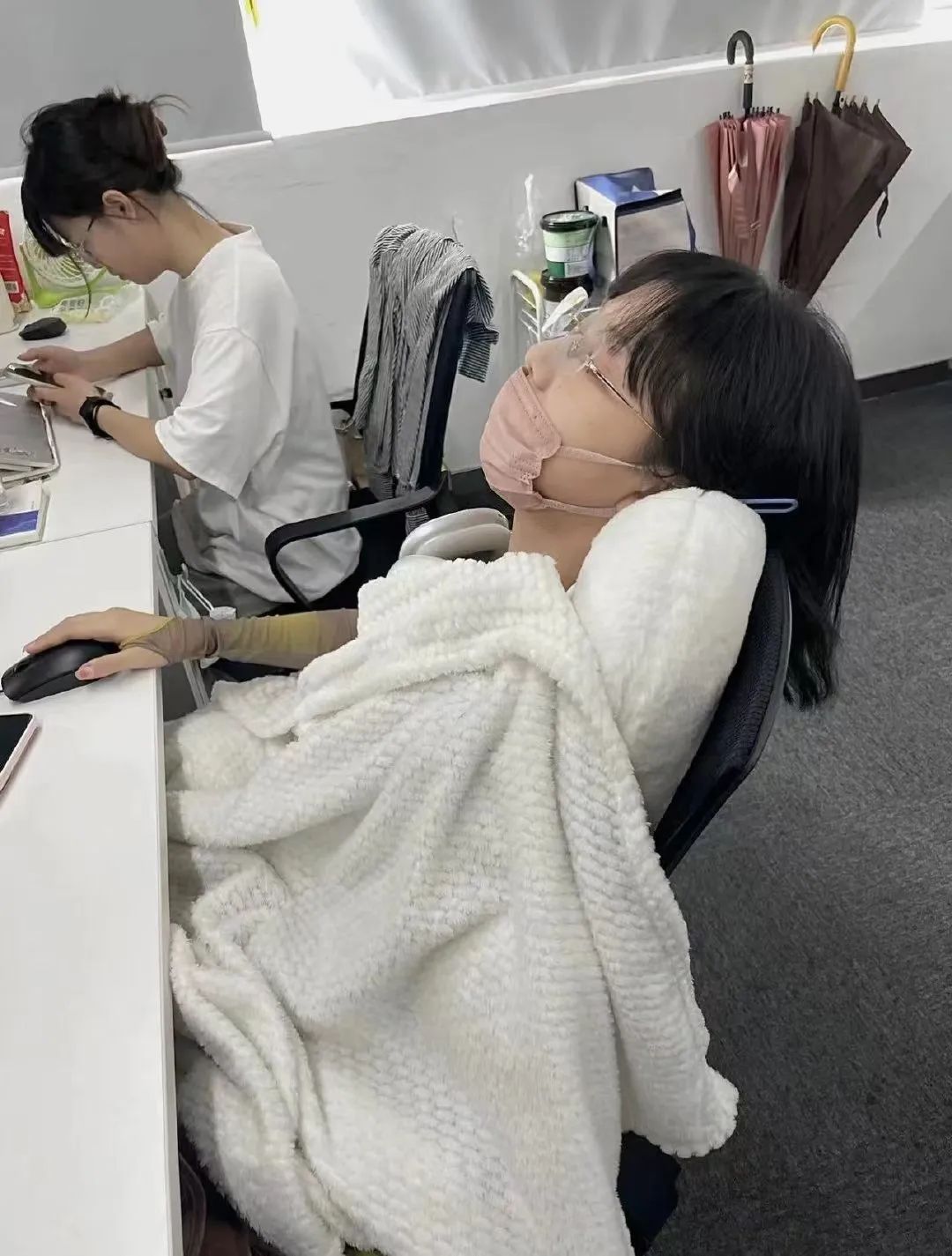 橘子晚报/邓为机场耍大牌?赵珂恋情?张智霖袁咏仪婚礼现场休闲区蓝鸢梦想 - Www.slyday.coM 橘子晚报/邓为机场耍大牌?赵珂恋情?张智霖袁咏仪婚礼现场休闲区蓝鸢梦想 - Www.slyday.coM