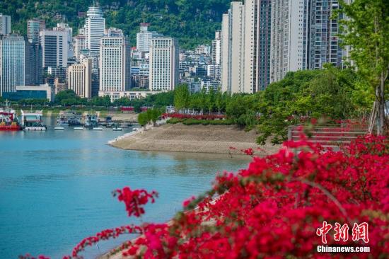 【江河奔腾看中国】万里长江,只此三峡休闲区蓝鸢梦想 - Www.slyday.coM 【江河奔腾看中国】万里长江,只此三峡休闲区蓝鸢梦想 - Www.slyday.coM