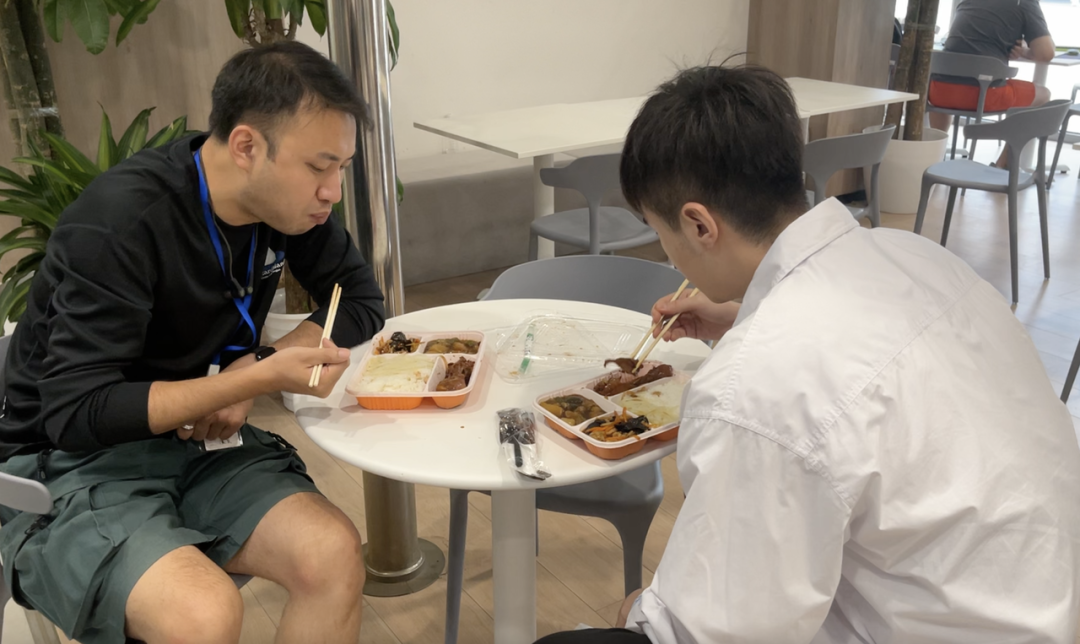 奇怪、粗糙又刺激,这样的高分喜剧从没见过!休闲区蓝鸢梦想 - Www.slyday.coM 奇怪、粗糙又刺激,这样的高分喜剧从没见过!休闲区蓝鸢梦想 - Www.slyday.coM